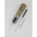 Hand sewing machine (1 spool)