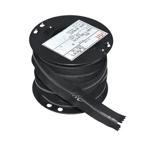 Zipper Riri ME4 2110 (Nickel, Black)