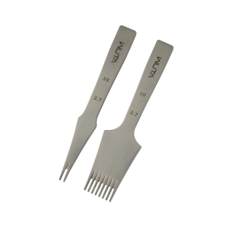 French pricking iron Wuta 2.7mm (2+8, Obverse)